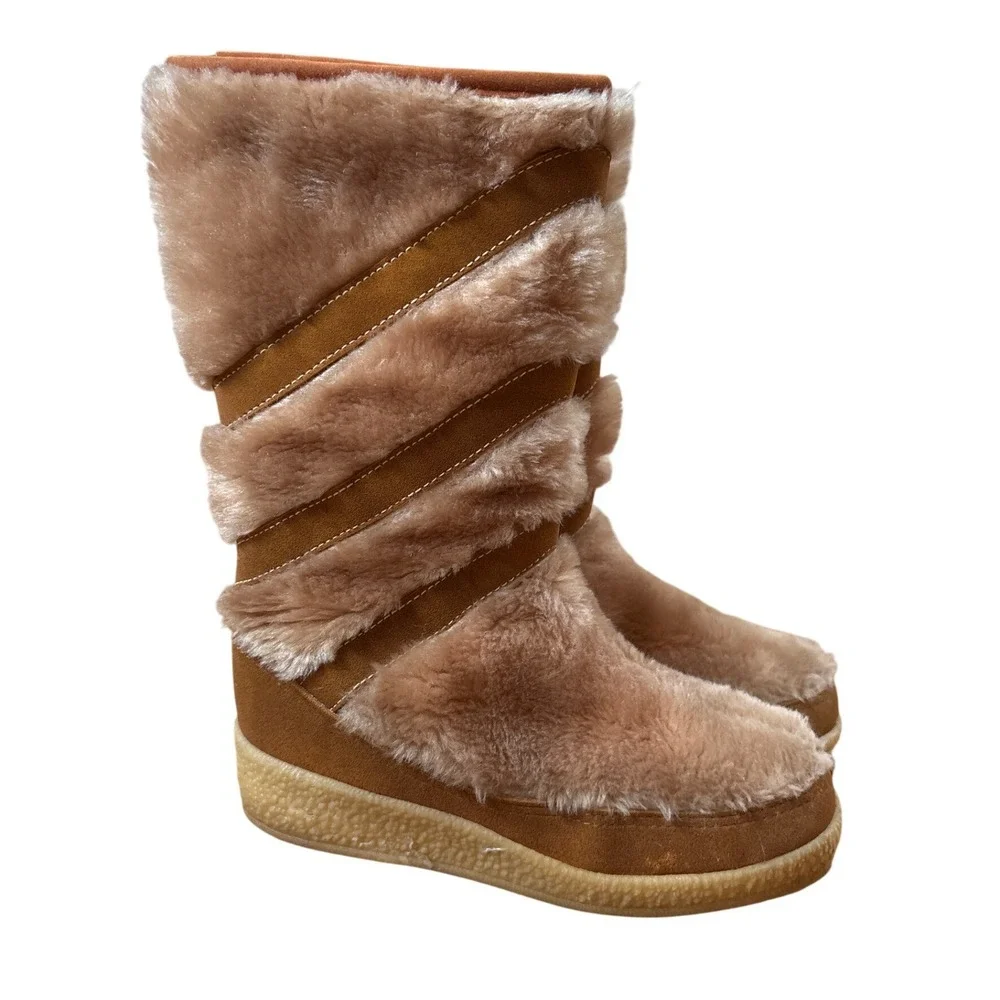 Quoddy Moccasins Snow Boots Women Tan Faux Fur Vintage Winter SIZE 6